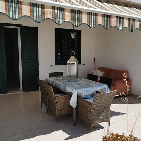 Gioia's Apartman Marina di Mancaversa